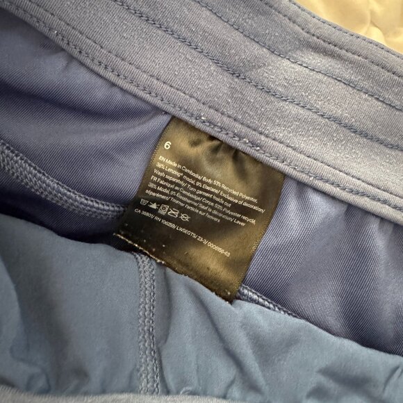 Lululemon Softstreme High-Rise Pant 28" - Pitch Blue - Picture 6 of 6